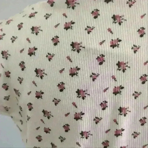 🌴2/$25🌴GAZE | Women's Cream Square  Neck Ribbed Sleeveless Crop Top - Picture 4 of 4